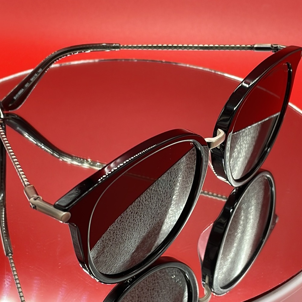 Bottega Veneta sunglasses - Picture 5 of 7